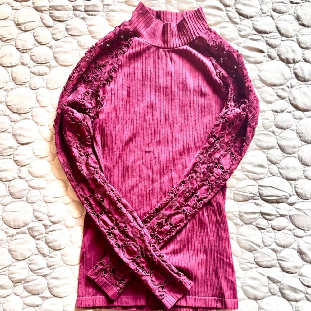 VENUS full sleeve top